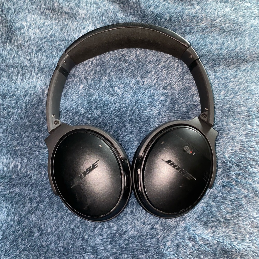 Bose QuietComfort headphones - Picture 2 of 2